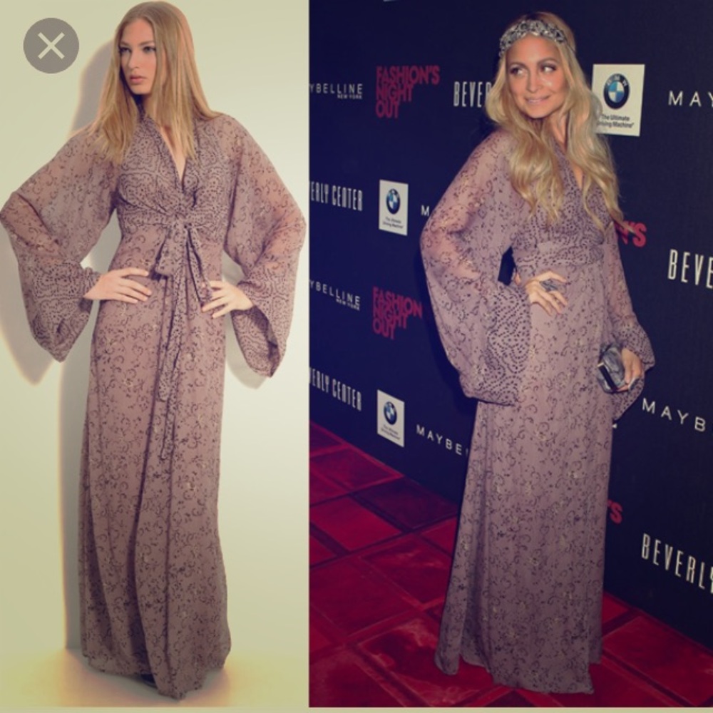 Winter Kate Kamakura Kimono Gown. Size Small.